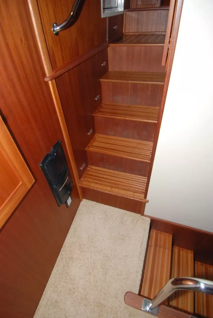 American Tug 485 Yacht For Sale