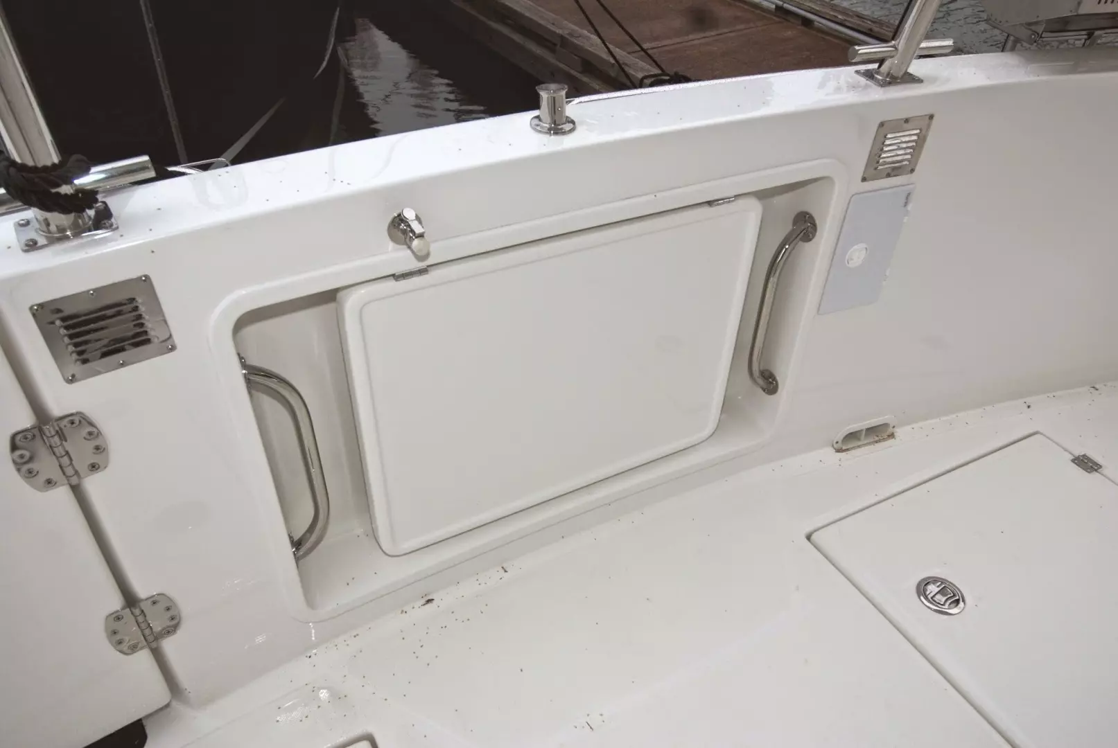 American Tug 485 Yacht For Sale