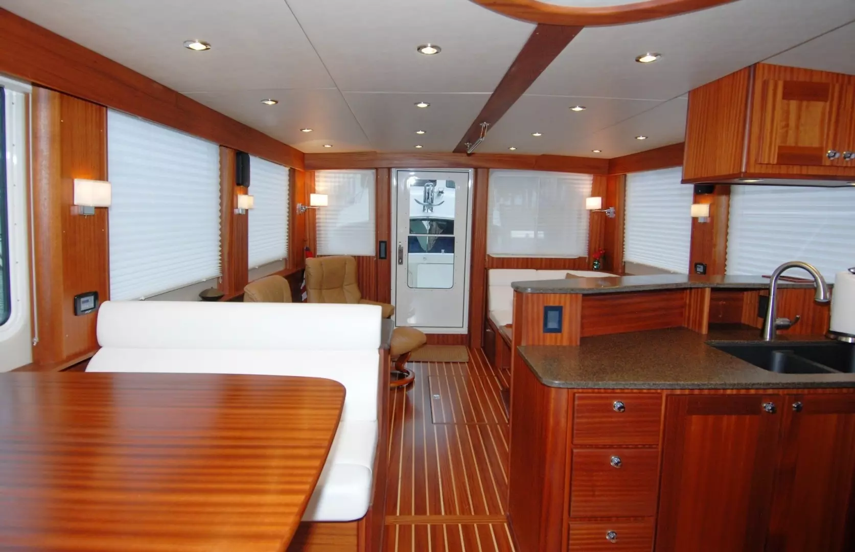 American Tug 485 Yacht For Sale