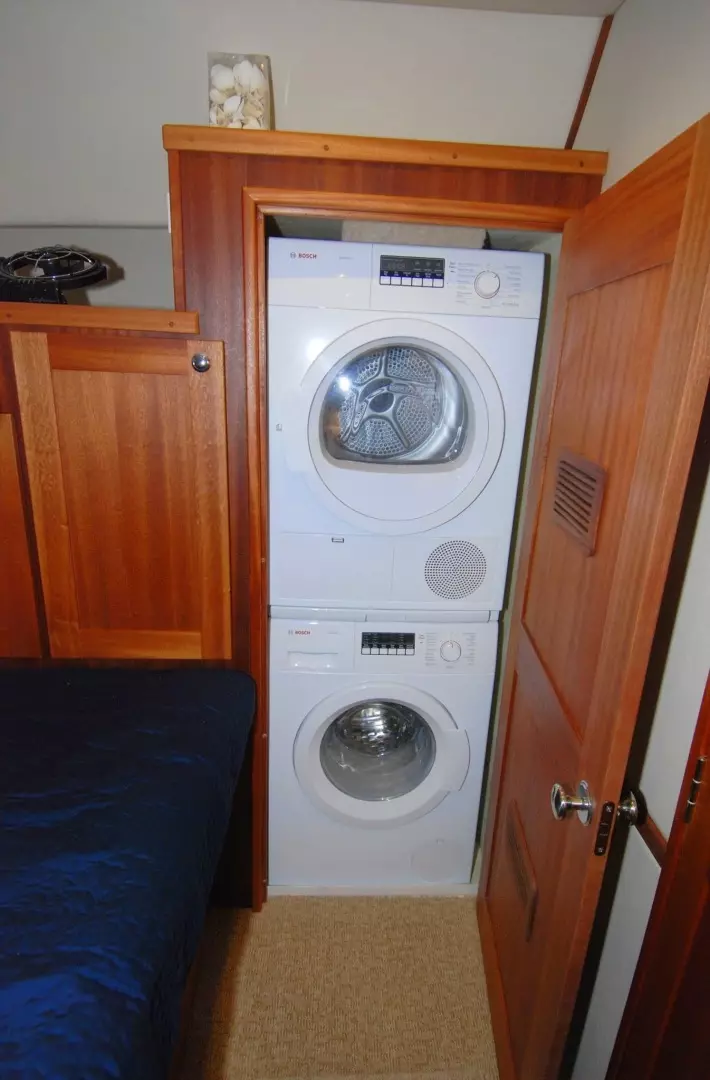 American Tug 485 Yacht For Sale