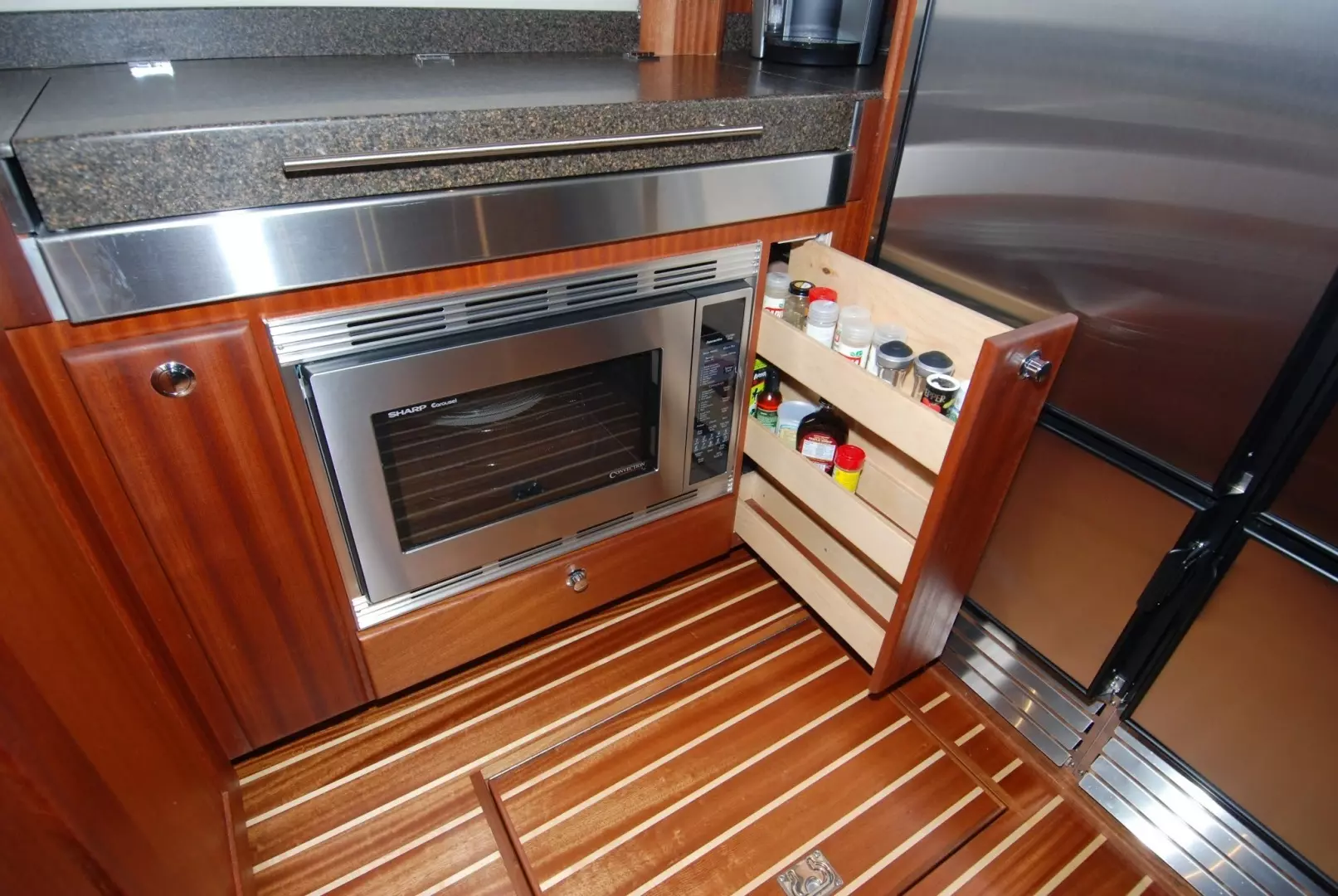 American Tug 485 Yacht For Sale