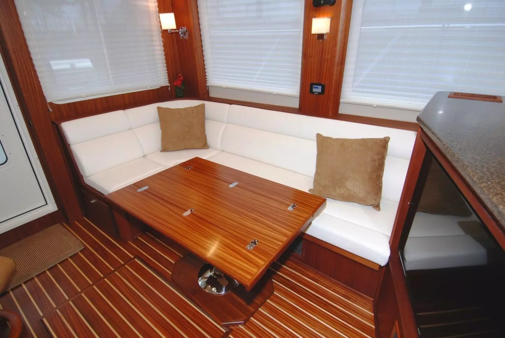 American Tug 485 Yacht For Sale