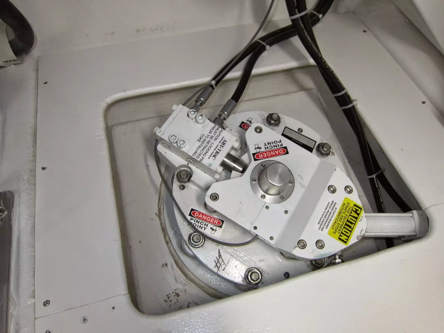 American Tug 485 Yacht For Sale