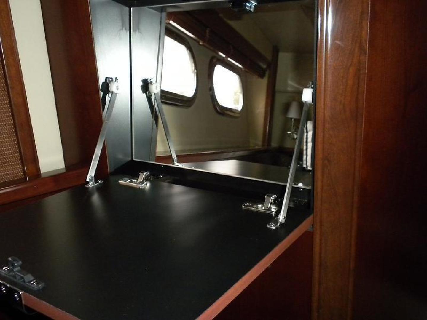 Picure of Full Circle