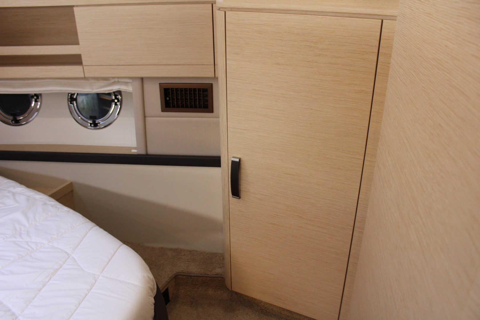 Greenline 48 Hybrid - Photo 26
