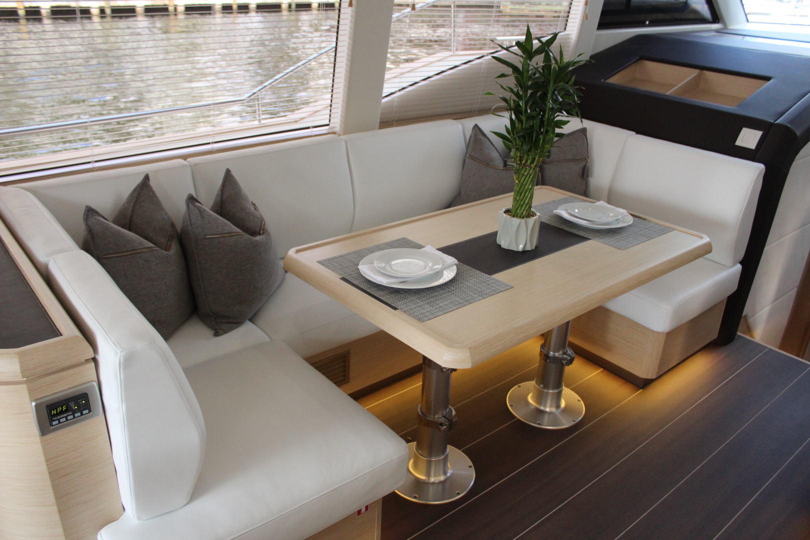 Greenline 48 Hybrid - Photo 3