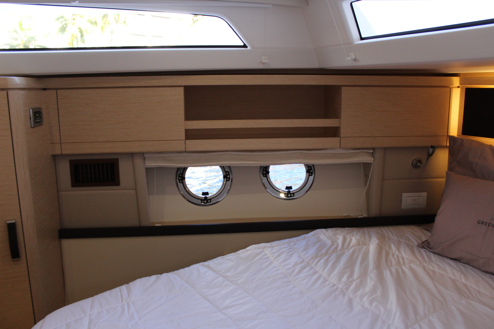 Greenline 48 Hybrid - Photo 24