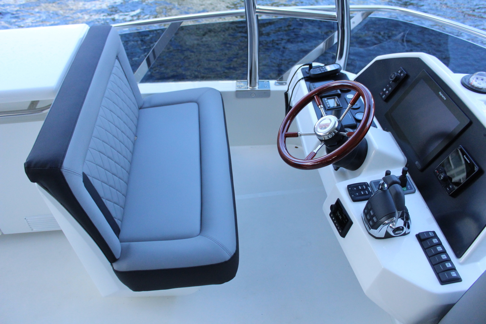 Greenline 48 Hybrid - Photo 37