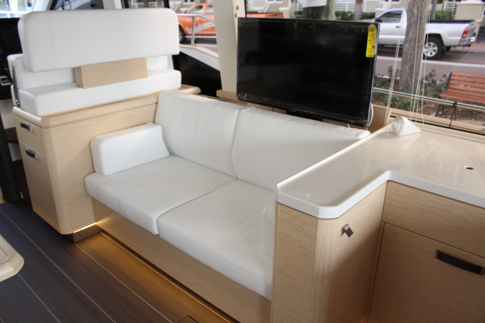 Greenline 48 Hybrid - Photo 8