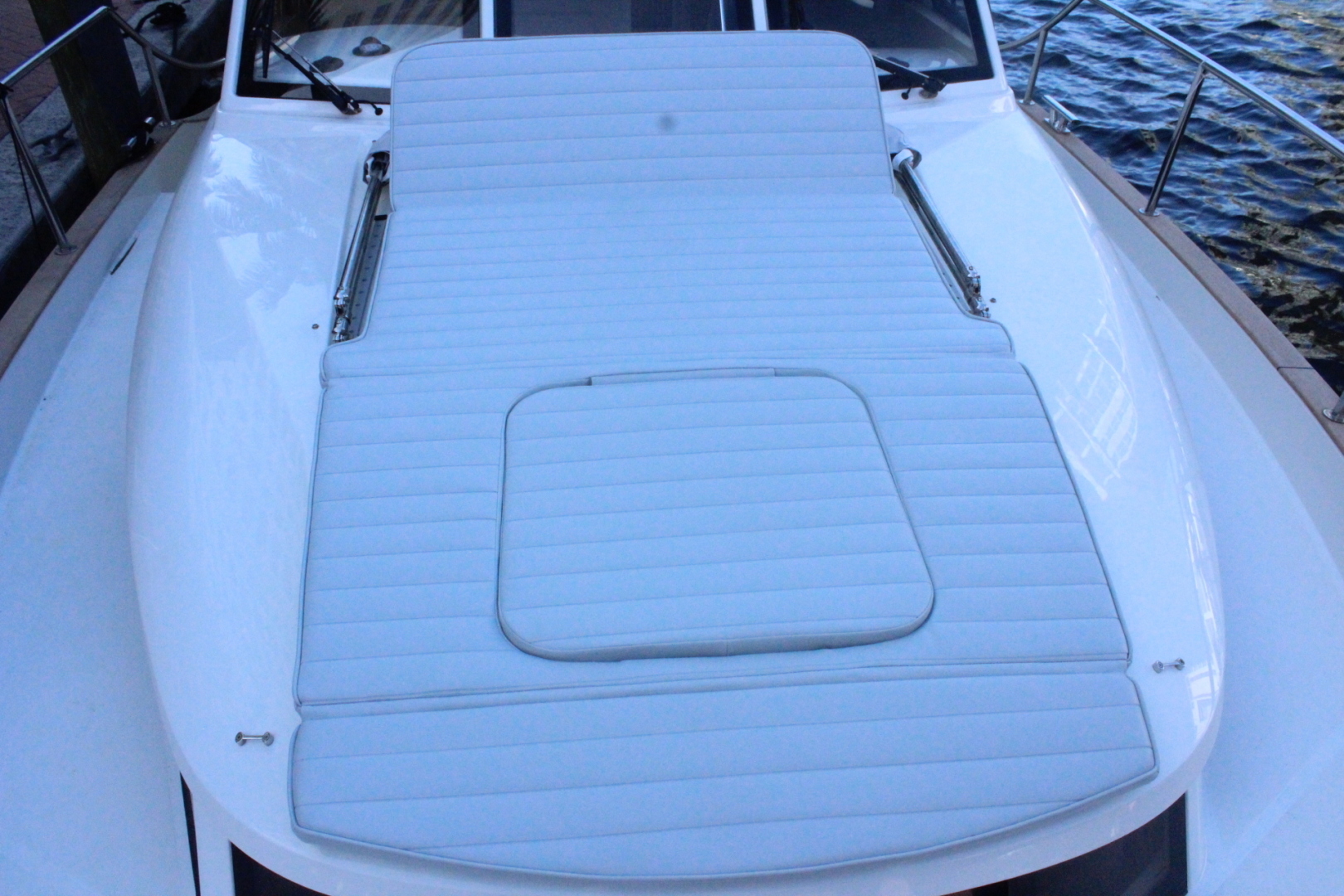 Greenline 33 Hybrid - Photo 26