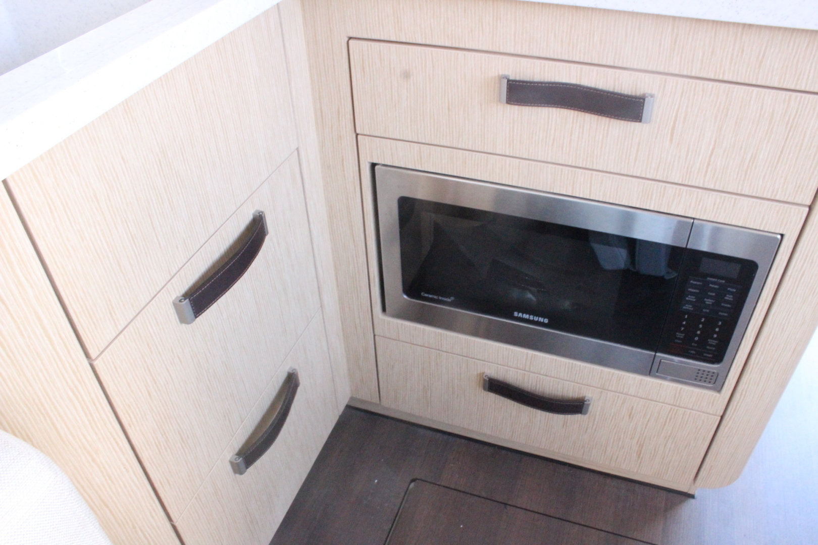 Greenline 33 Hybrid - Photo 3