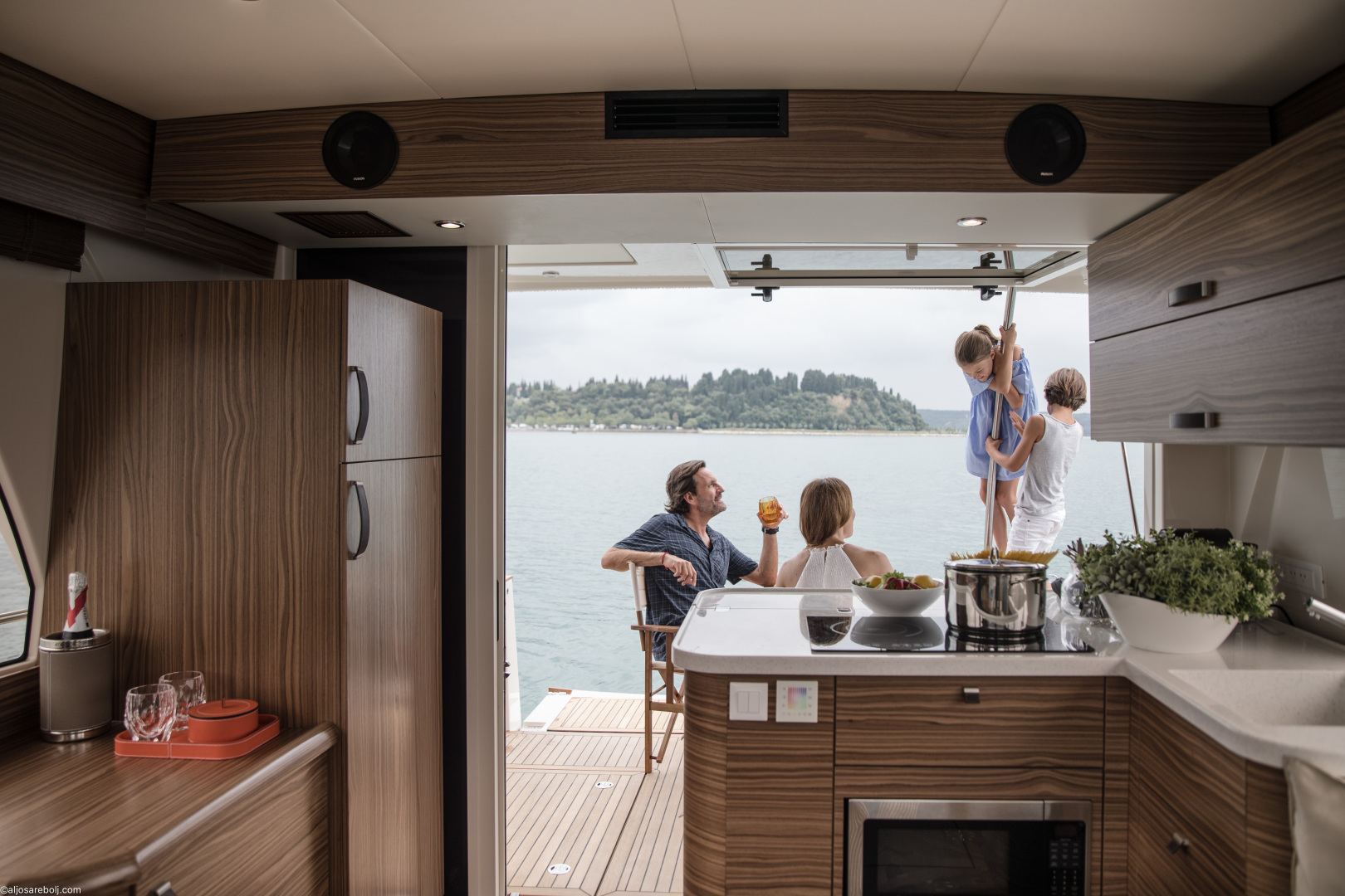 Greenline 40 Hybrid - Photo 7