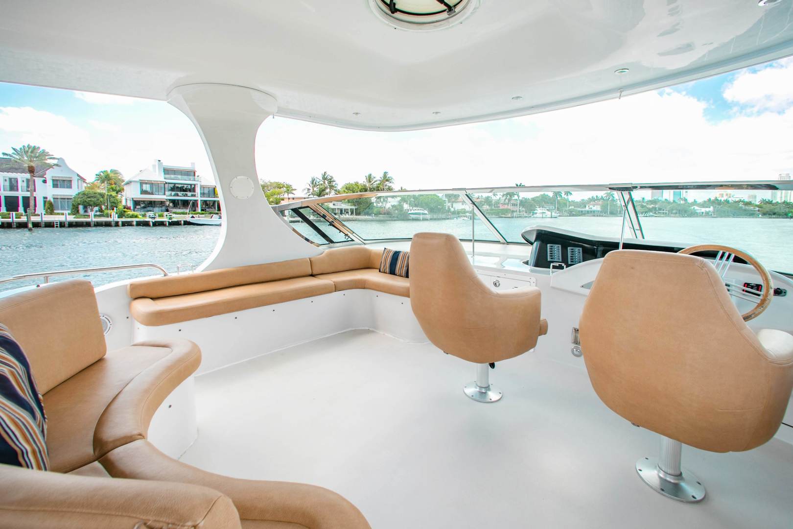 65' 2009 Bluewater Yachts 65 Motor Yacht Tampa Yacht Sales