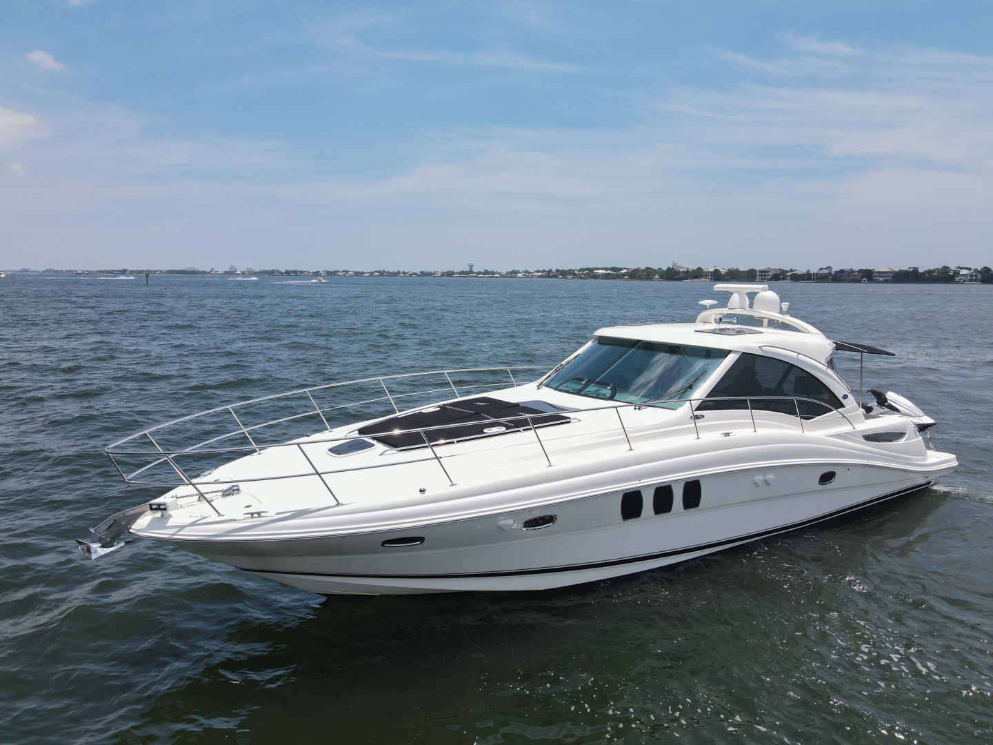 Sea Ray Sundancer | Tampa Yacht Sales