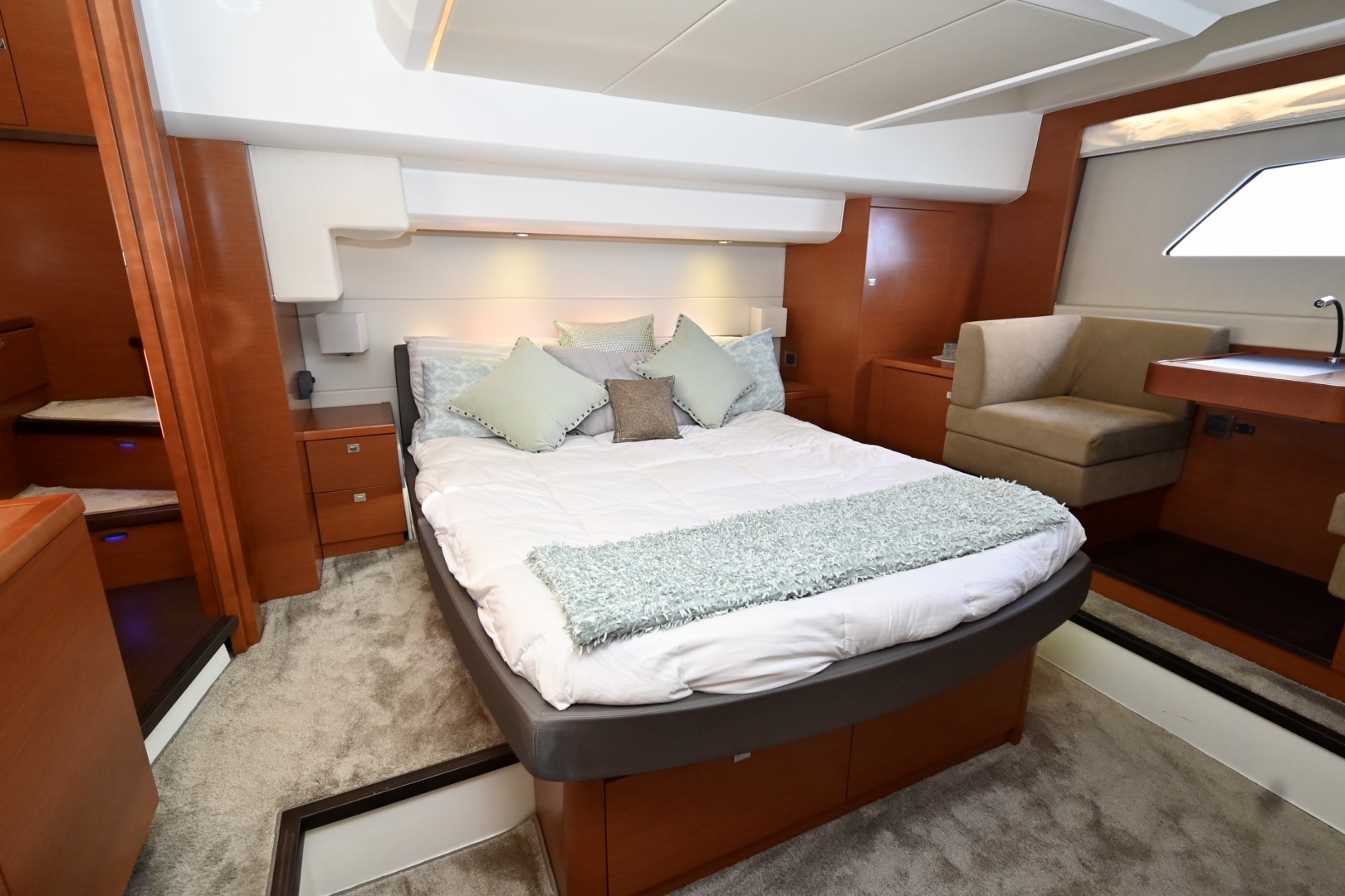 Nolina II 55ft Prestige Yacht For Sale Nolina II 55ft Prestige Yacht For Sale