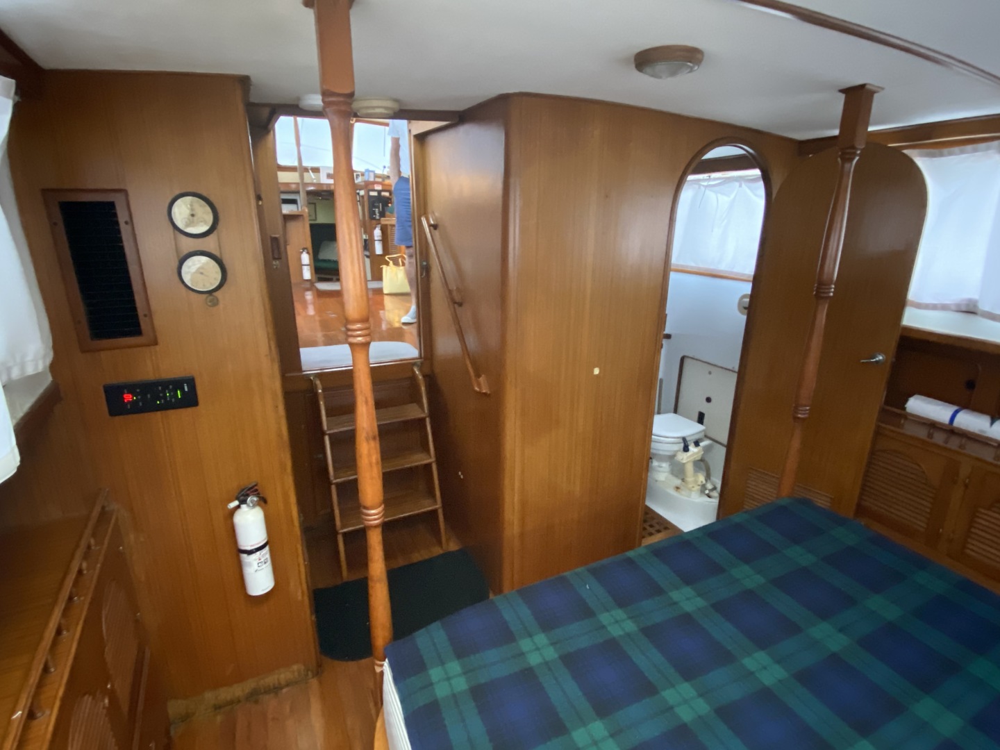 Picure of Green Eyed Lady