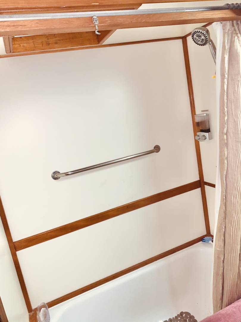 Picure of Little Red