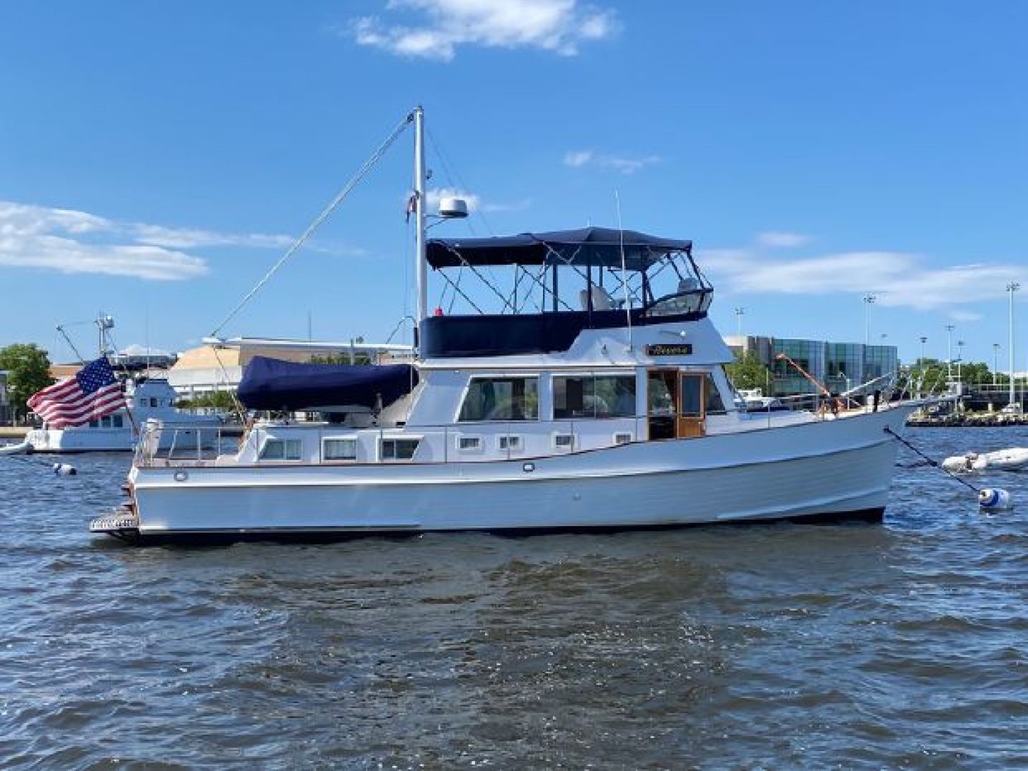 Grand Banks Classic — Revere