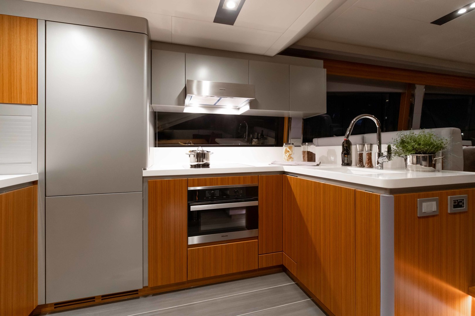 Greenline OceanClass 68 - Photo 28