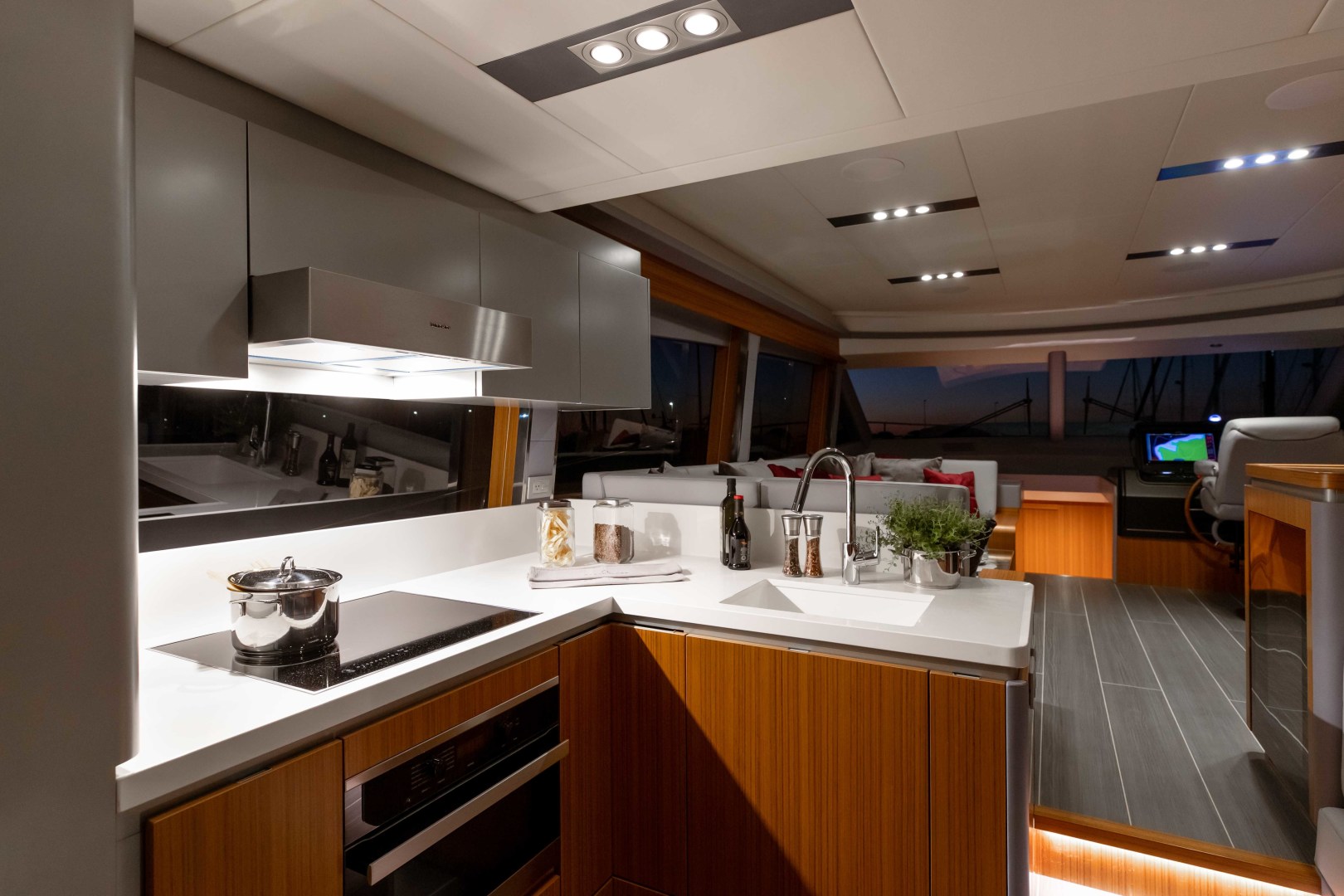 Greenline OceanClass 68 - Photo 25
