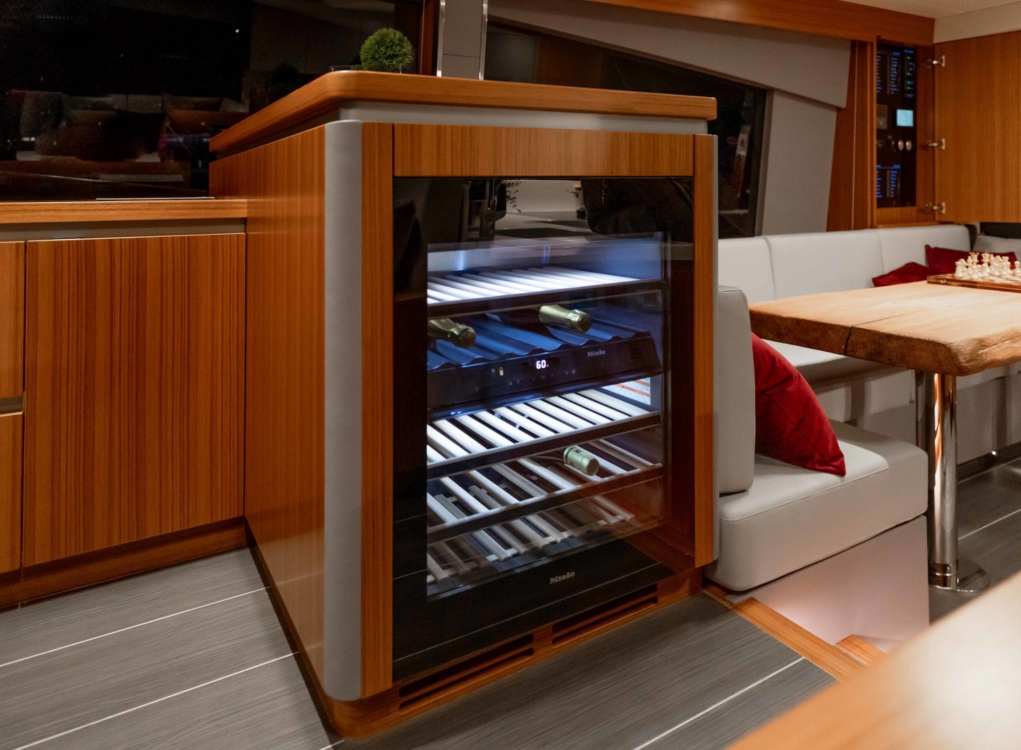 Greenline OceanClass 68 - Photo 31