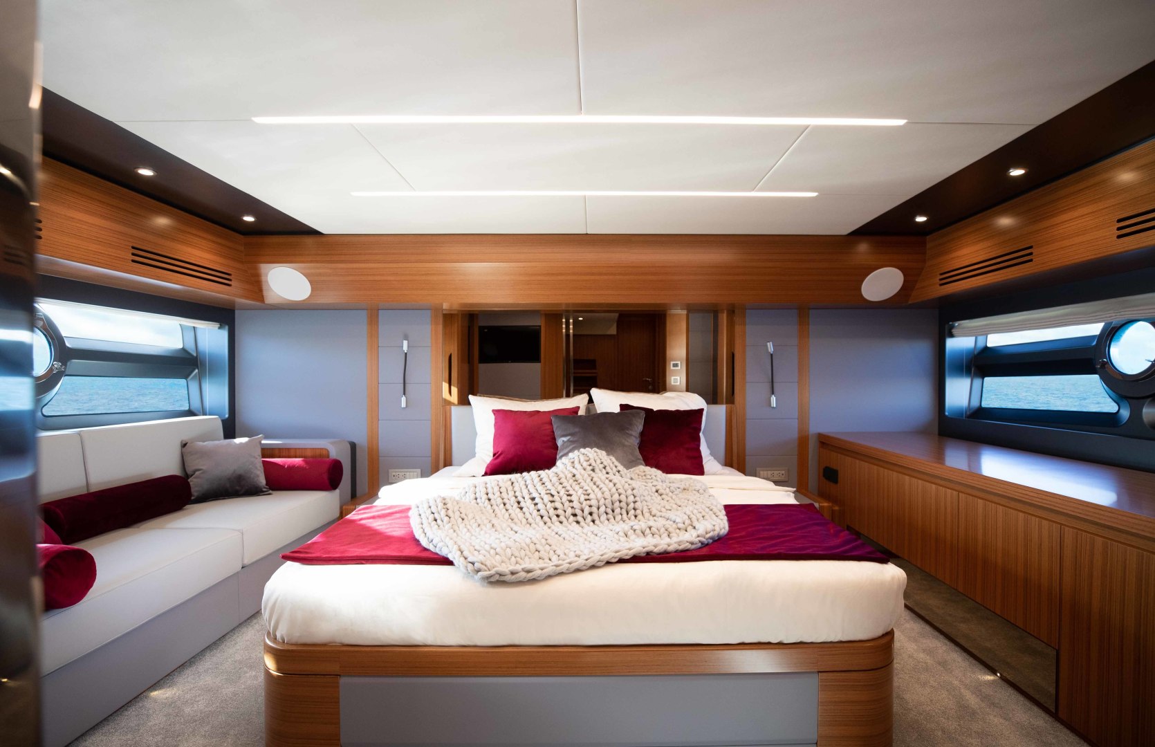 Greenline OceanClass 68 - Photo 5