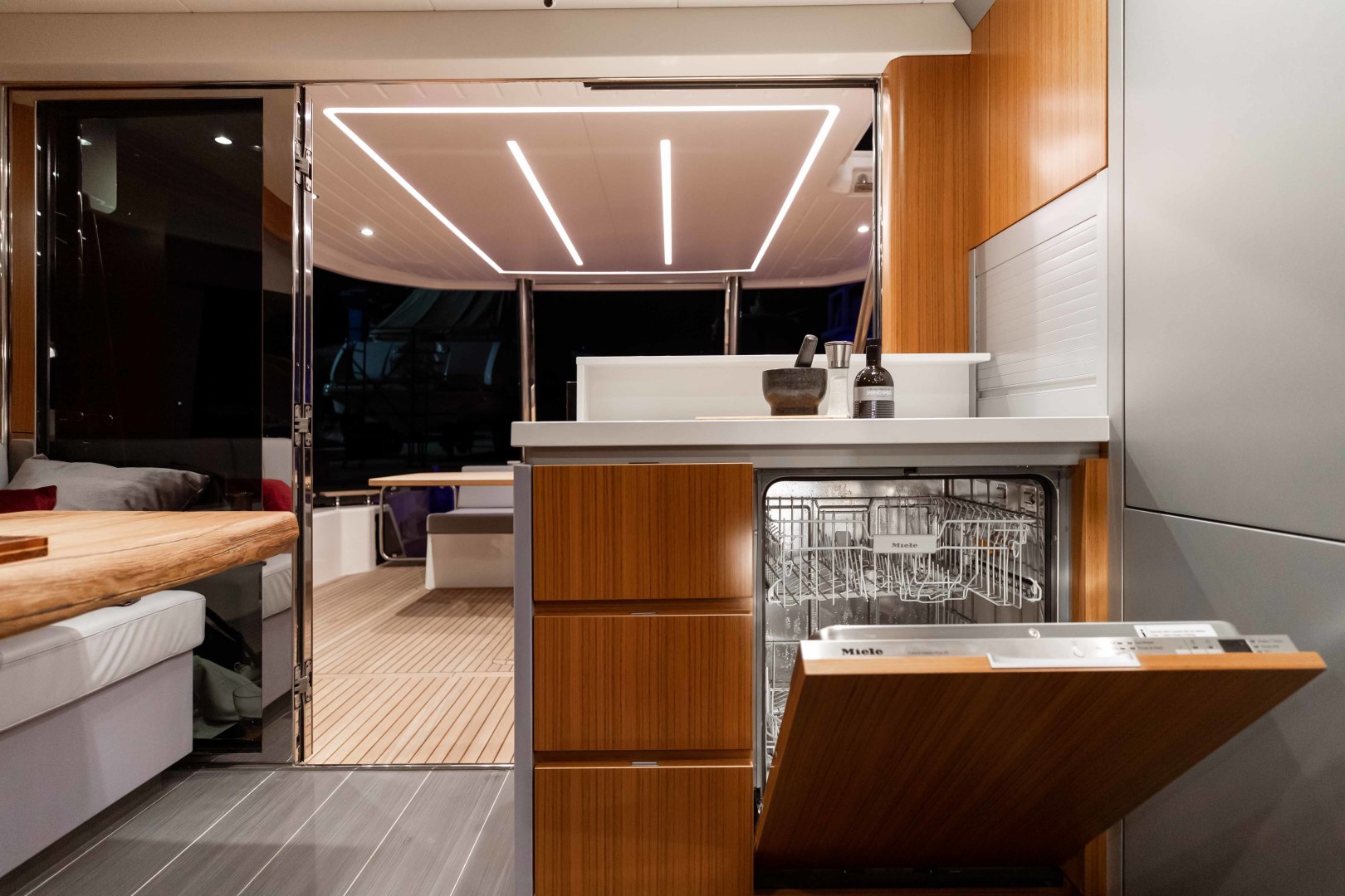Greenline OceanClass 68 - Photo 33