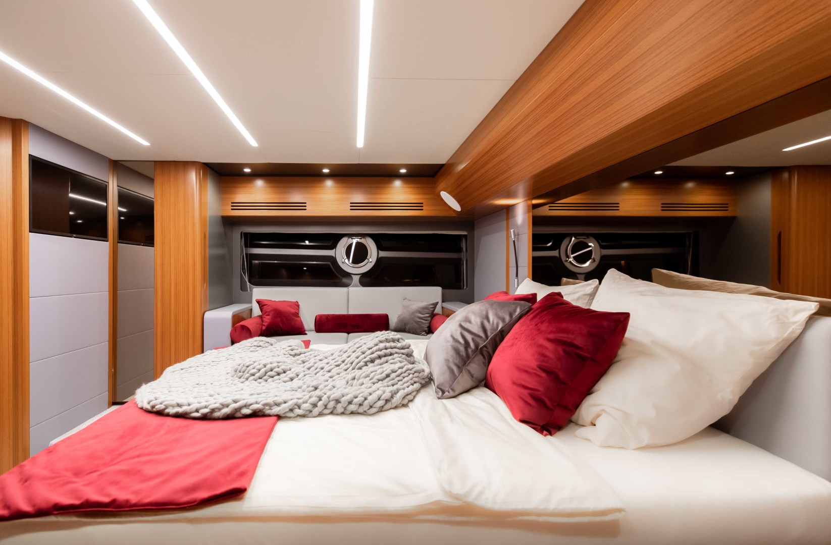 Greenline OceanClass 68 - Photo 36