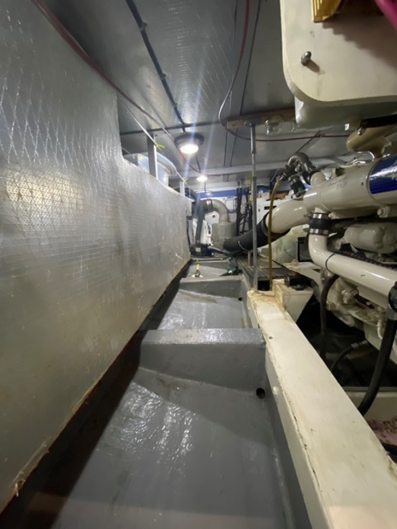 Picure of Apres Sail