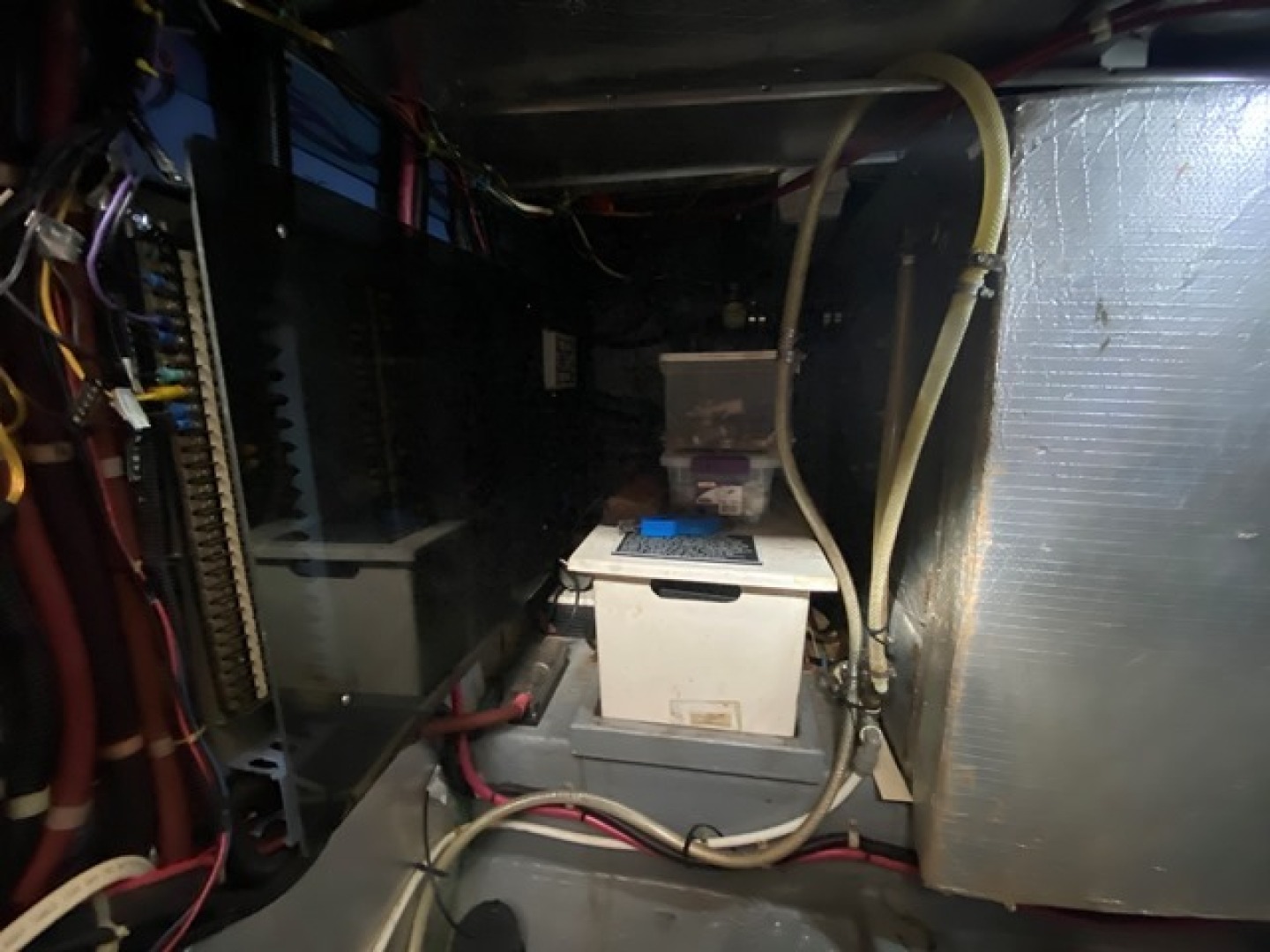 Picure of Apres Sail