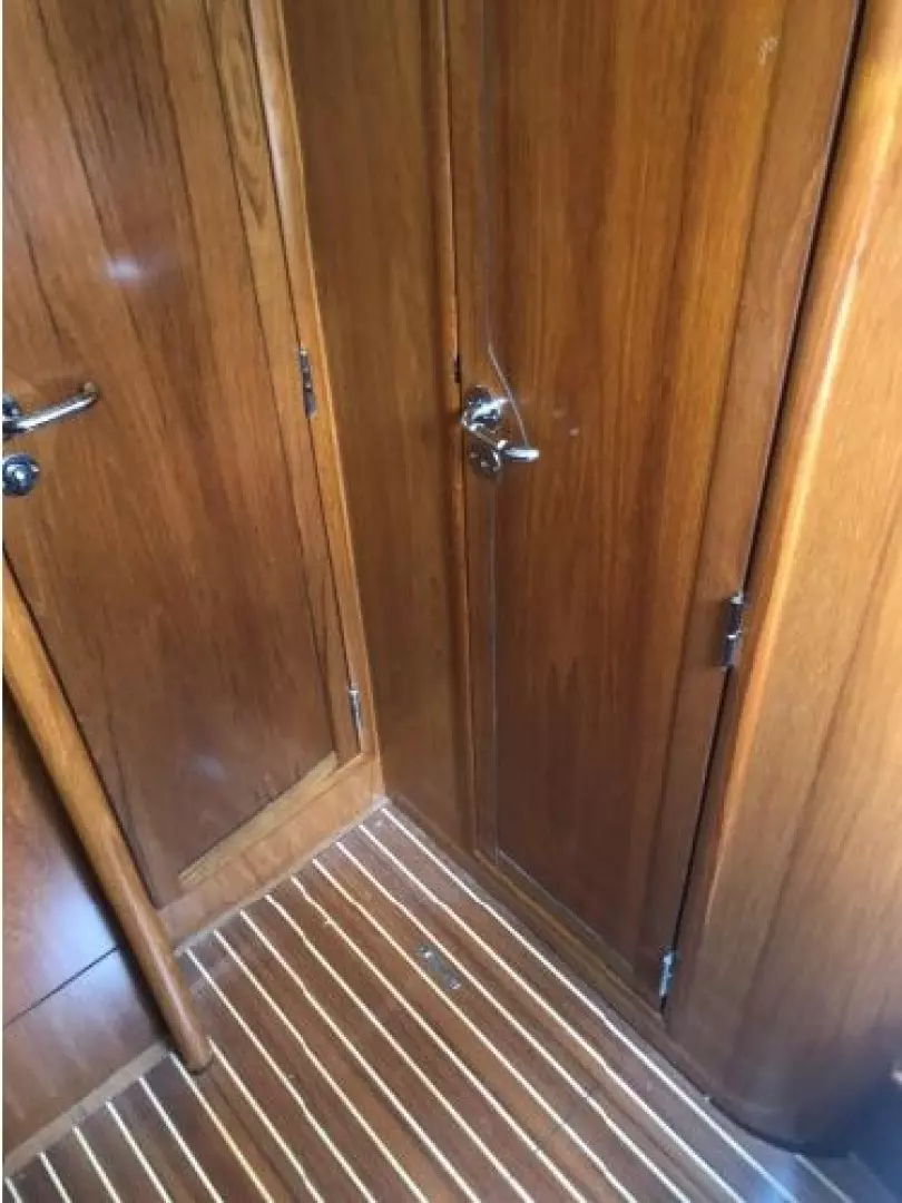 Amoreena  43ft Jeanneau Yacht For Sale Amoreena  43ft Jeanneau Yacht For Sale