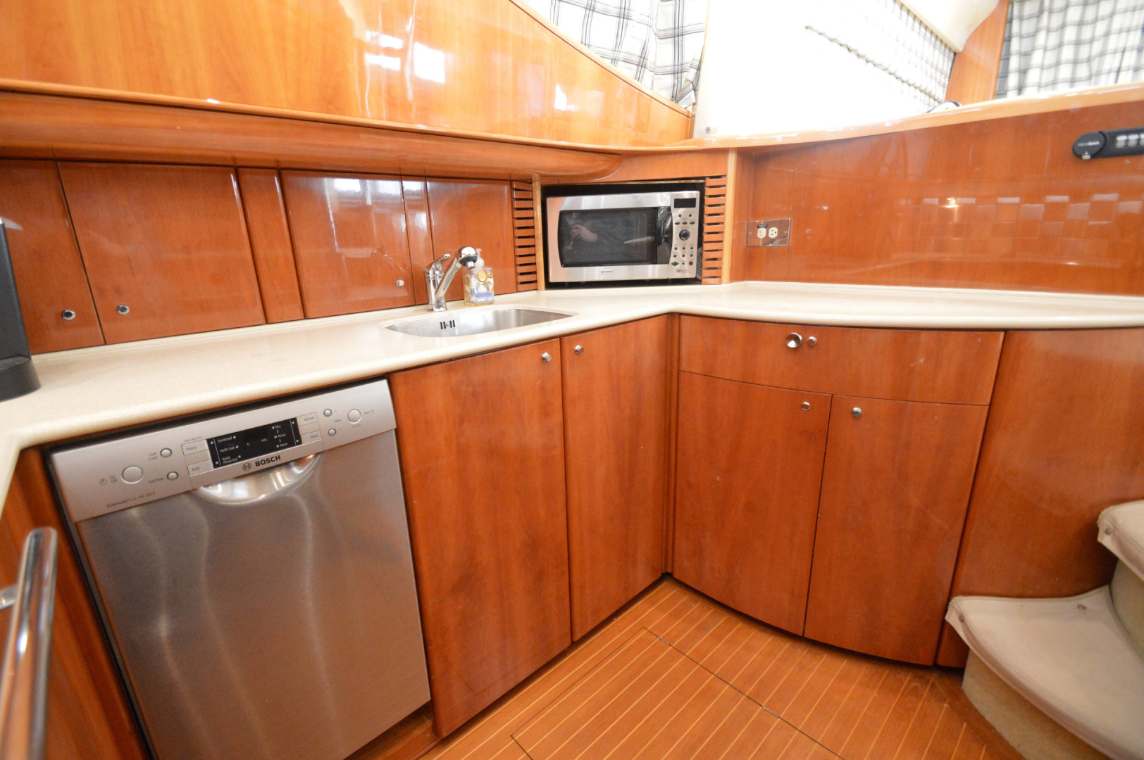 Used Viking Princess 65' 65 Motoryacht For Sale In Florida No Ragrets