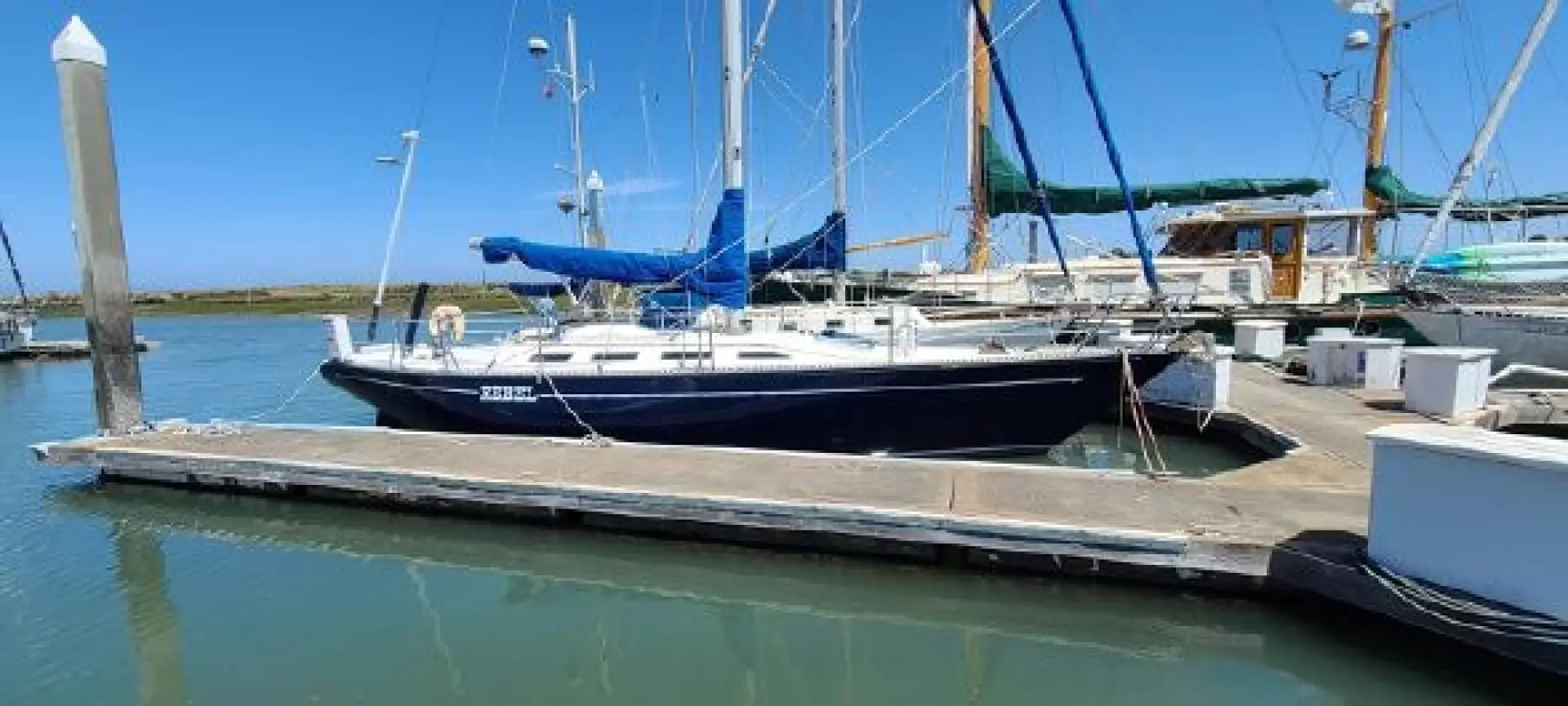 1974 Ranger Yachts 37 37' Yacht For Sale | REBEL | Seattle Yachts
