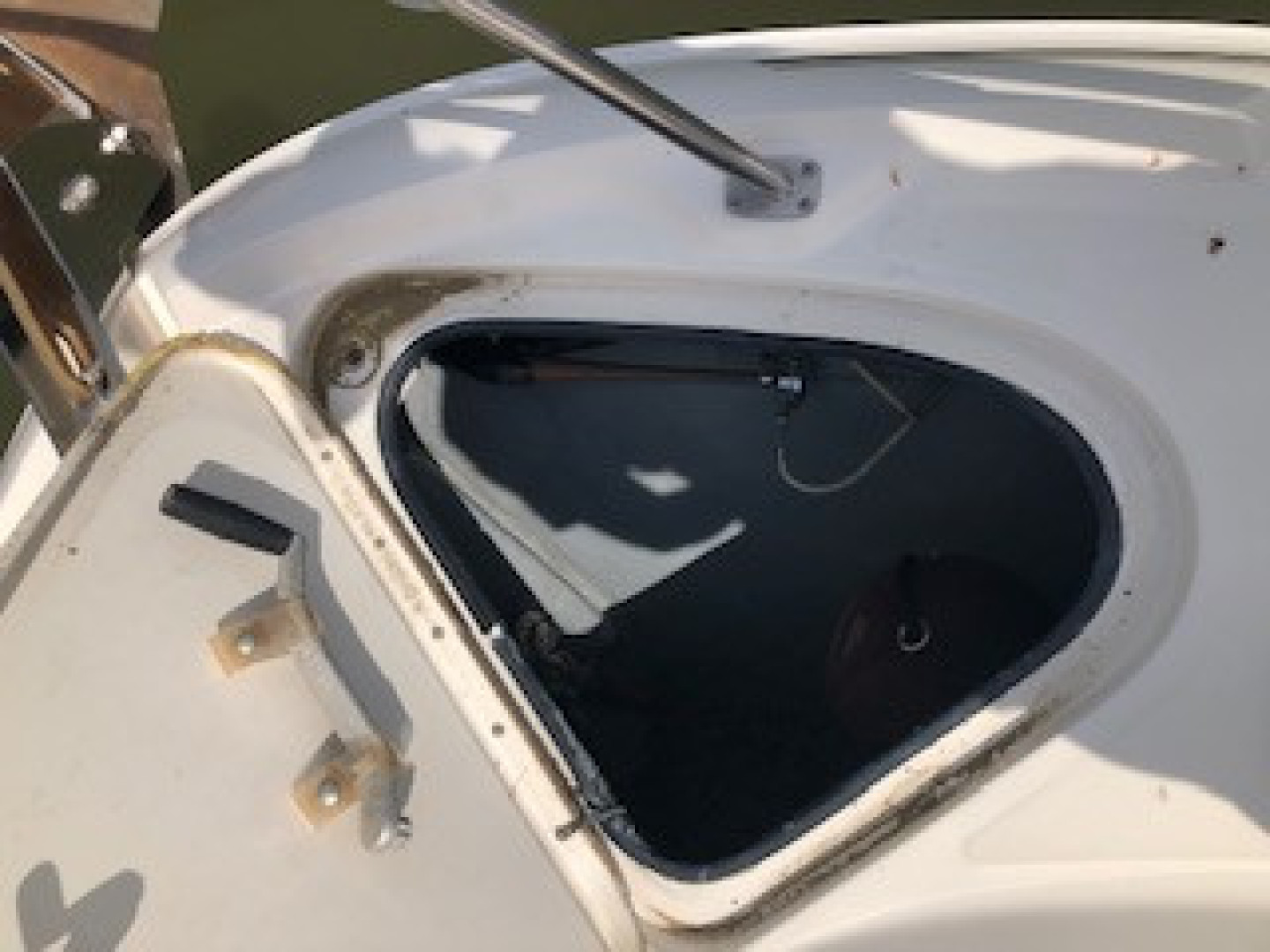 Picure of Tide   E   Whitey's