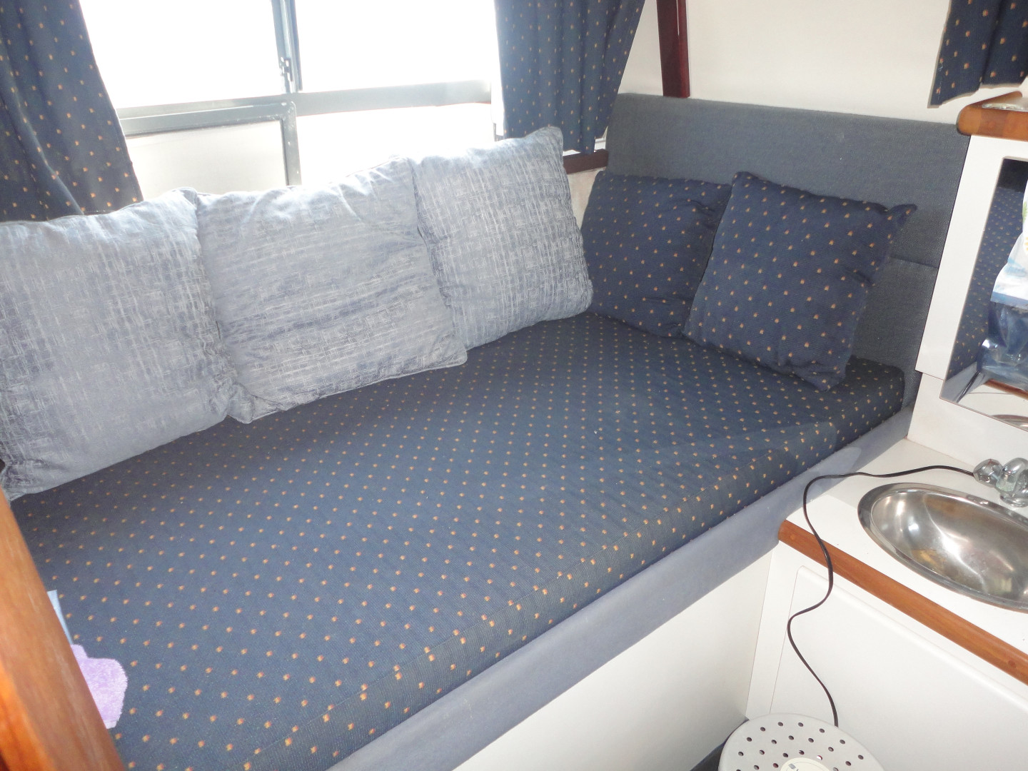 Picure of Buy The Sea