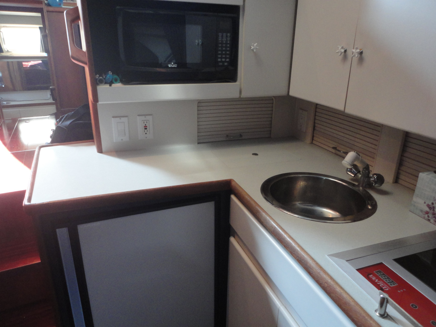 Picure of Buy The Sea