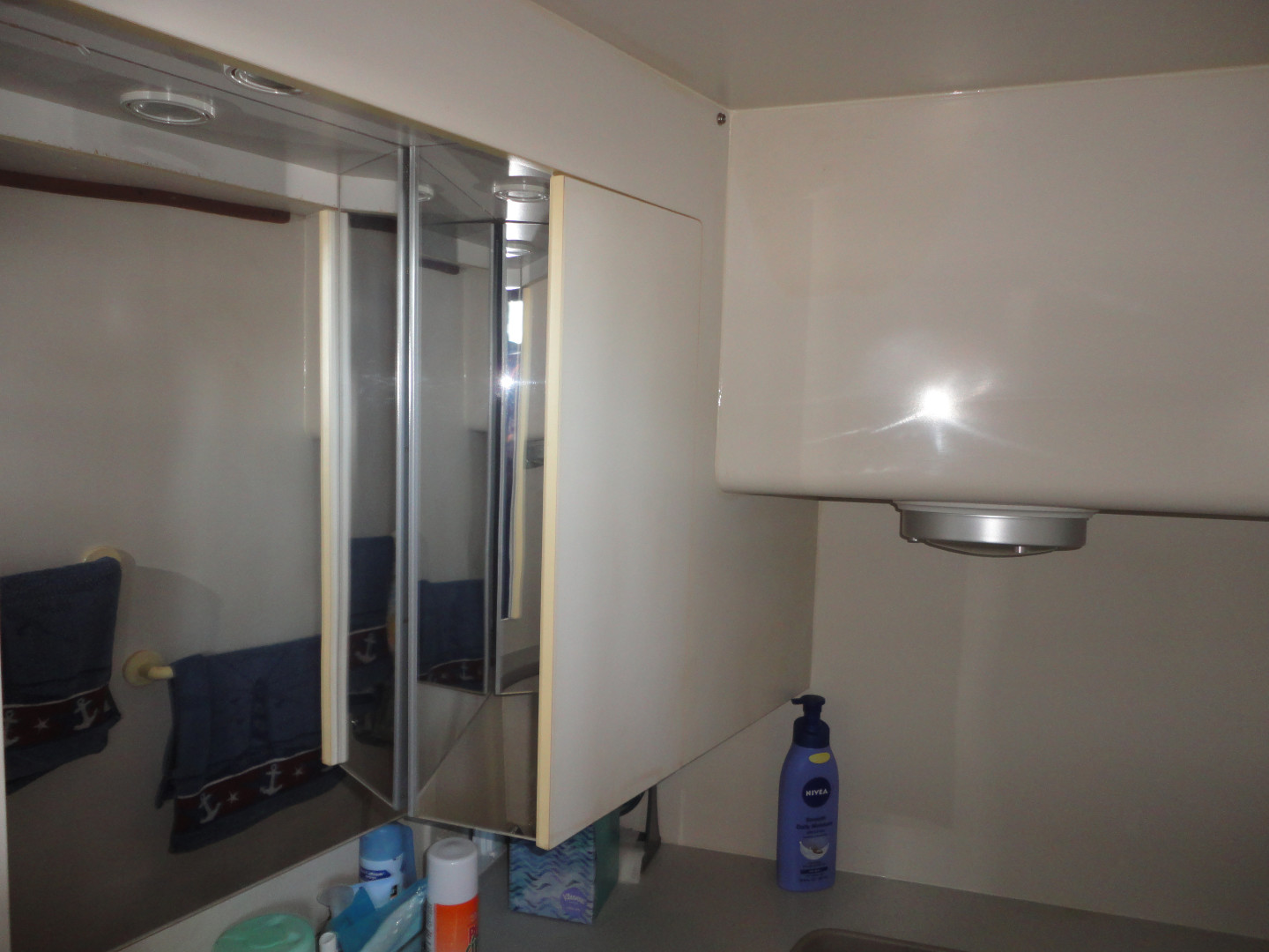 Picure of Buy The Sea