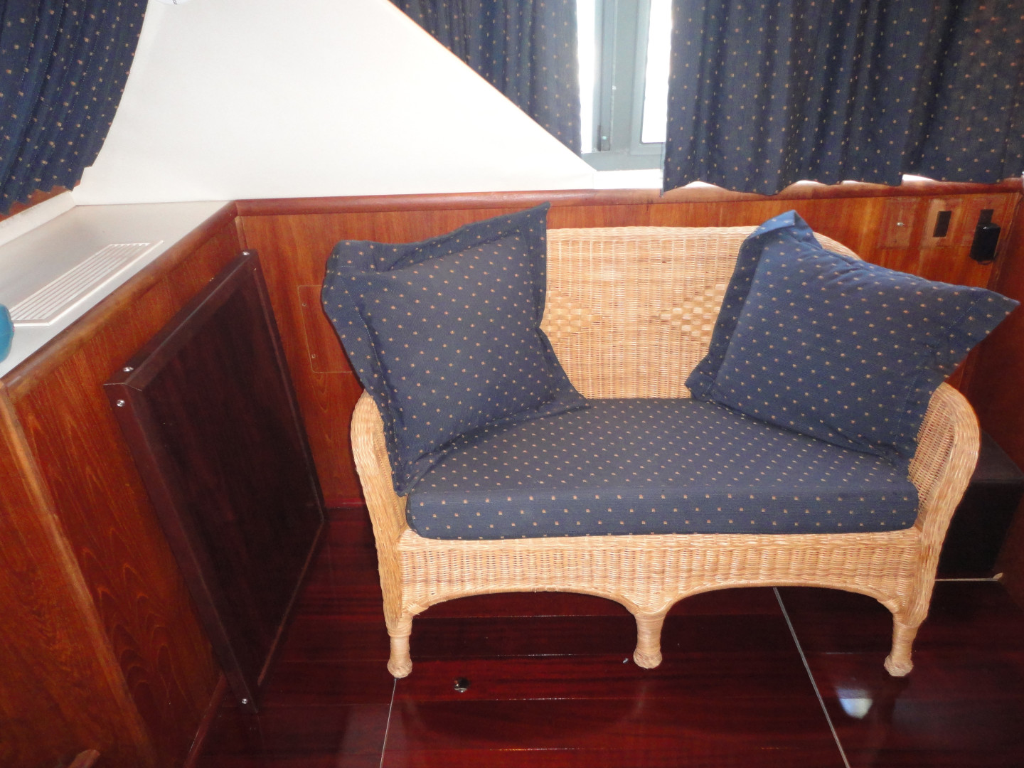 Picure of Buy The Sea