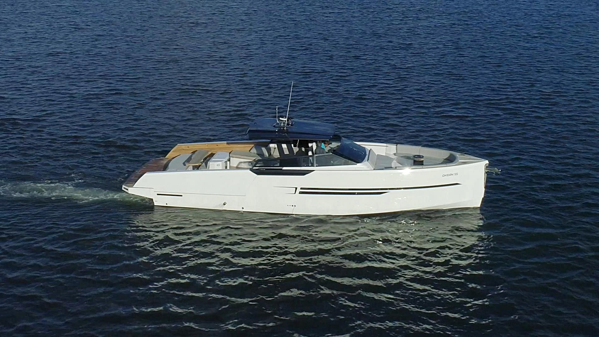 Ocean 55 - Exterior Profile