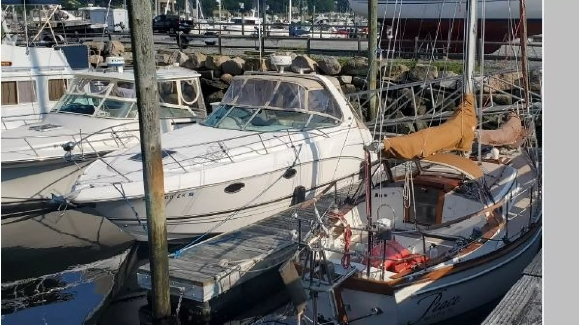 King Friday 28ft Chaparral Yacht For Sale King Friday 28ft Chaparral Yacht For Sale