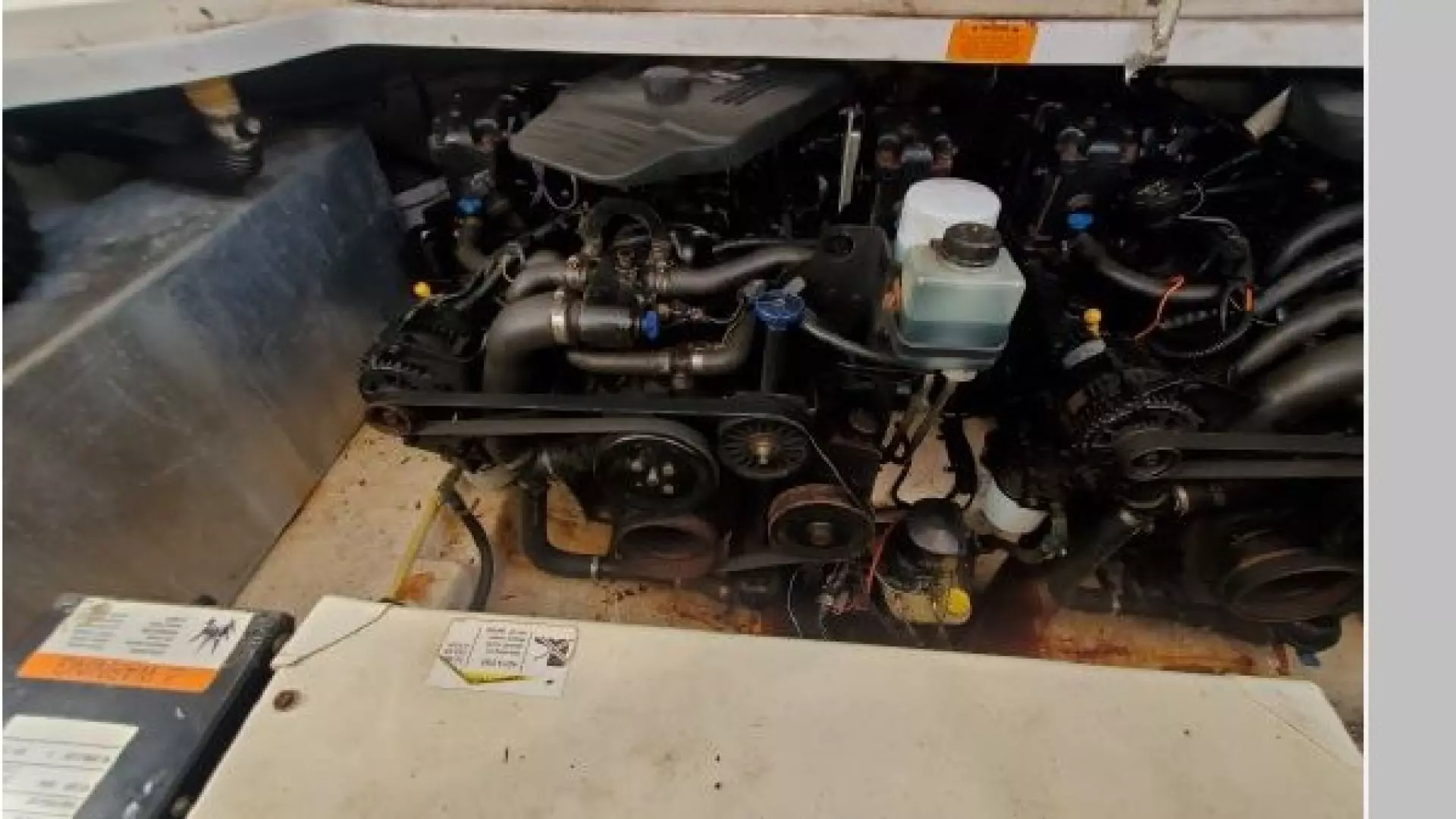 King Friday 28ft Chaparral Yacht For Sale King Friday 28ft Chaparral Yacht For Sale