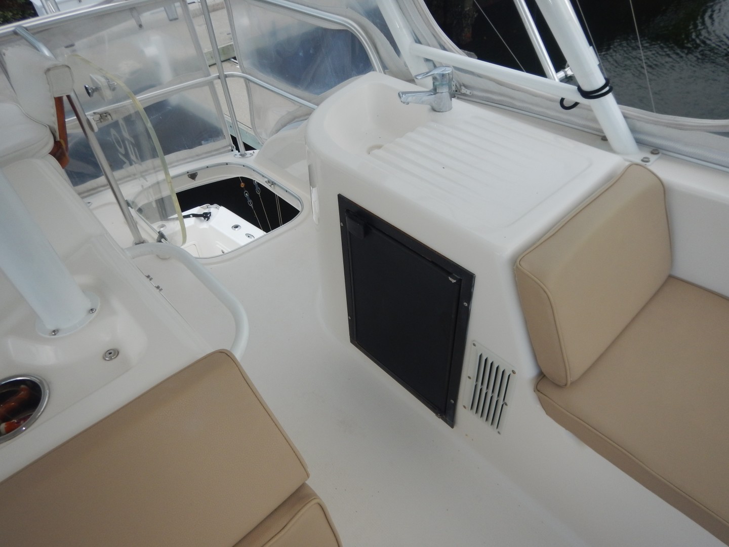 Riviera 42 - No Worries Mate II - Flybridge