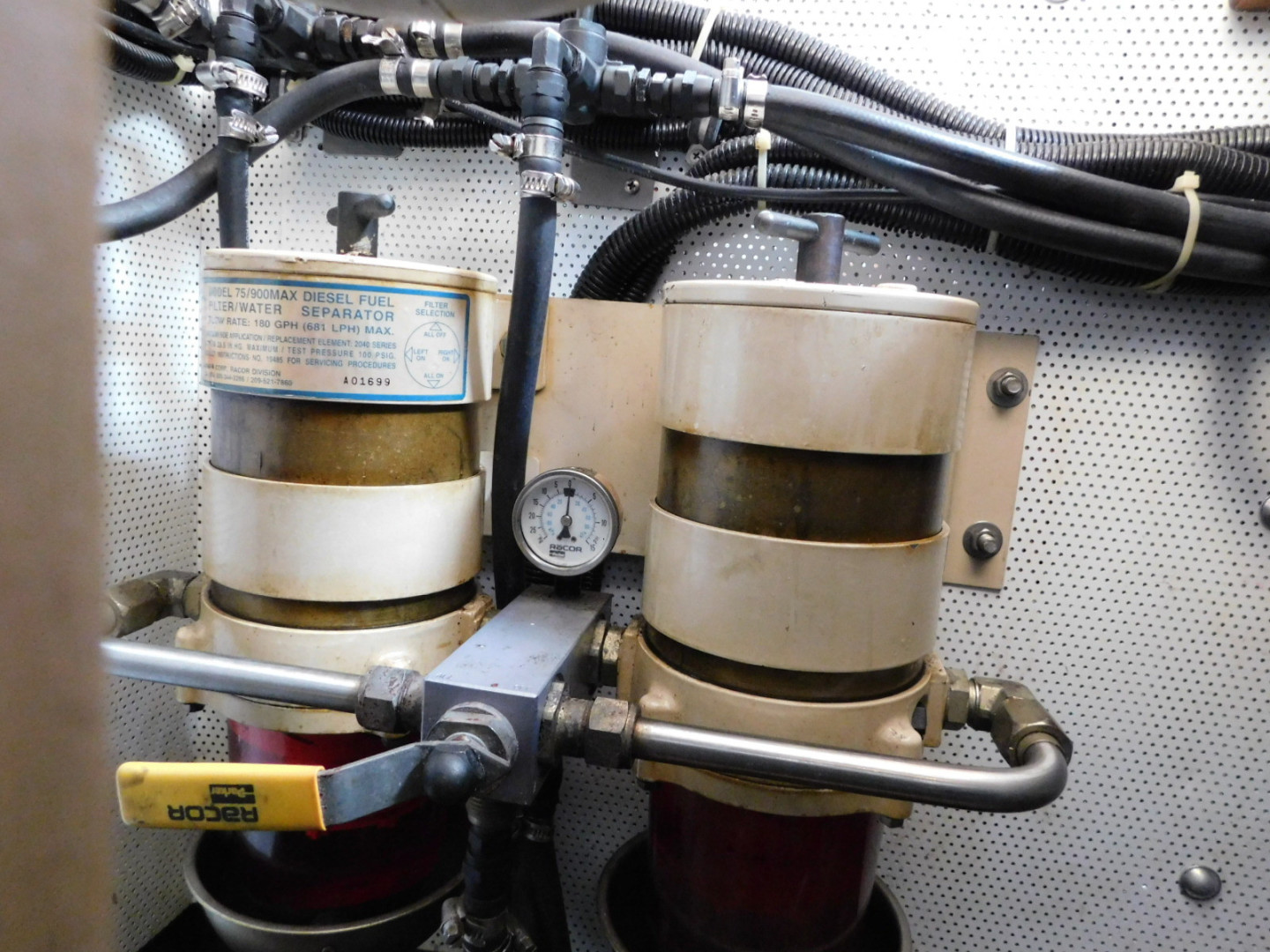 Picure of Sail La Vie