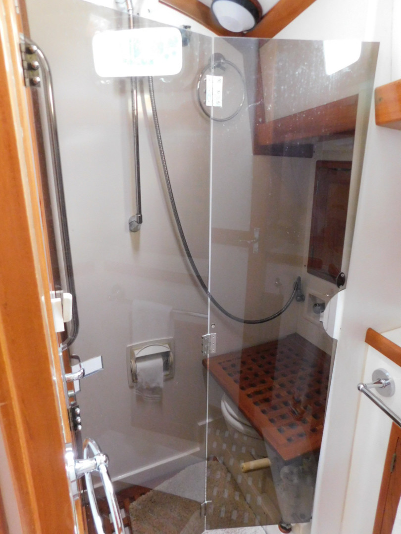 Picure of Sail La Vie