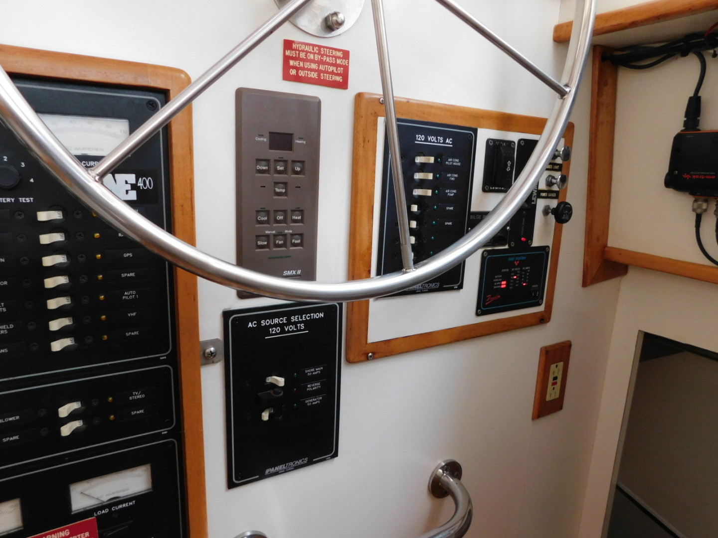 Picure of Sail La Vie