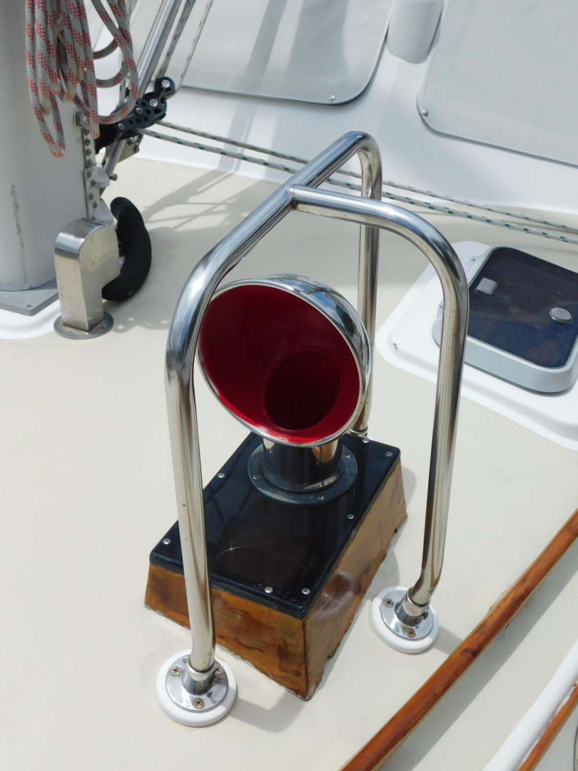 Picure of Sail La Vie