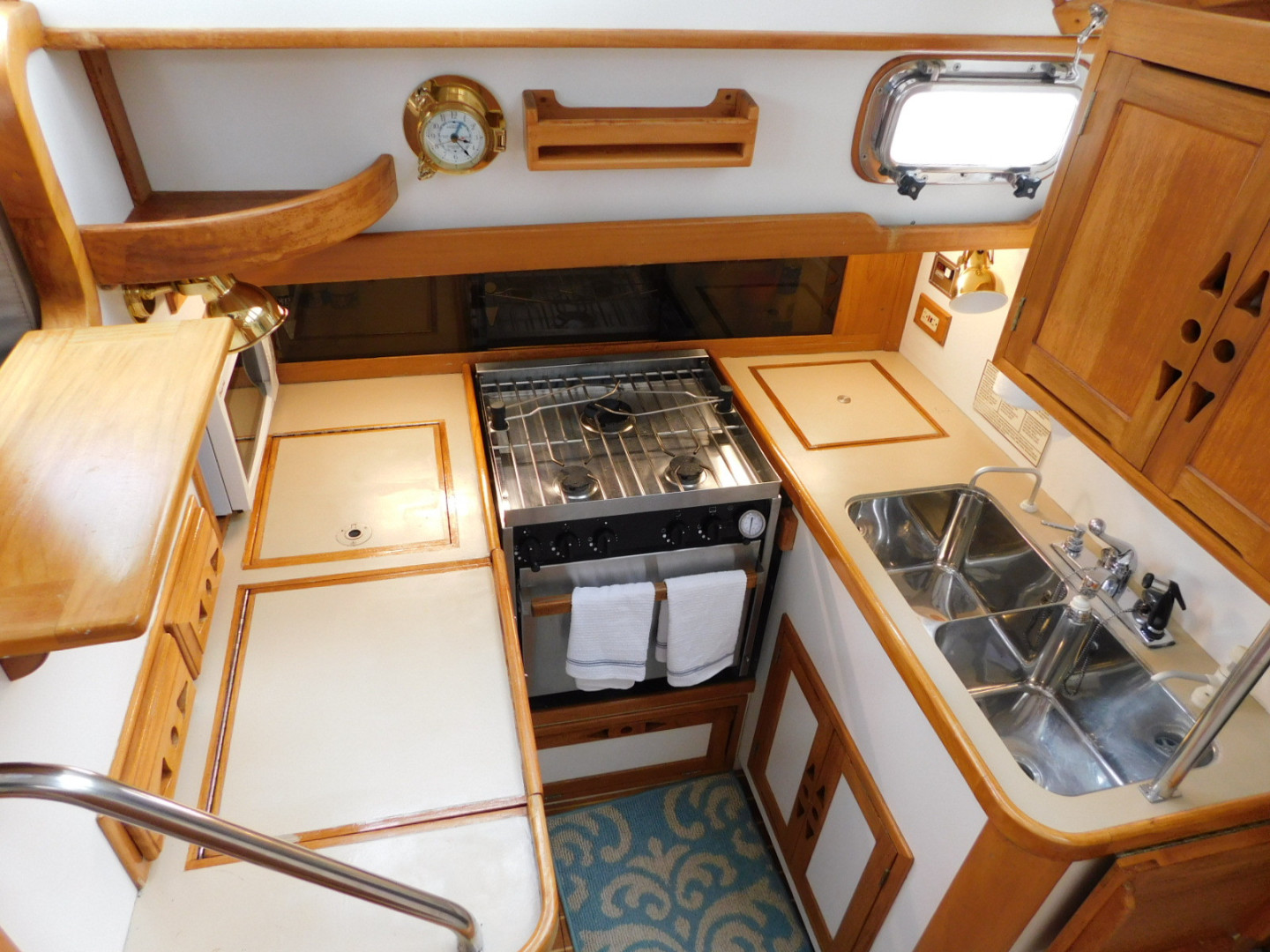 Picure of Sail La Vie