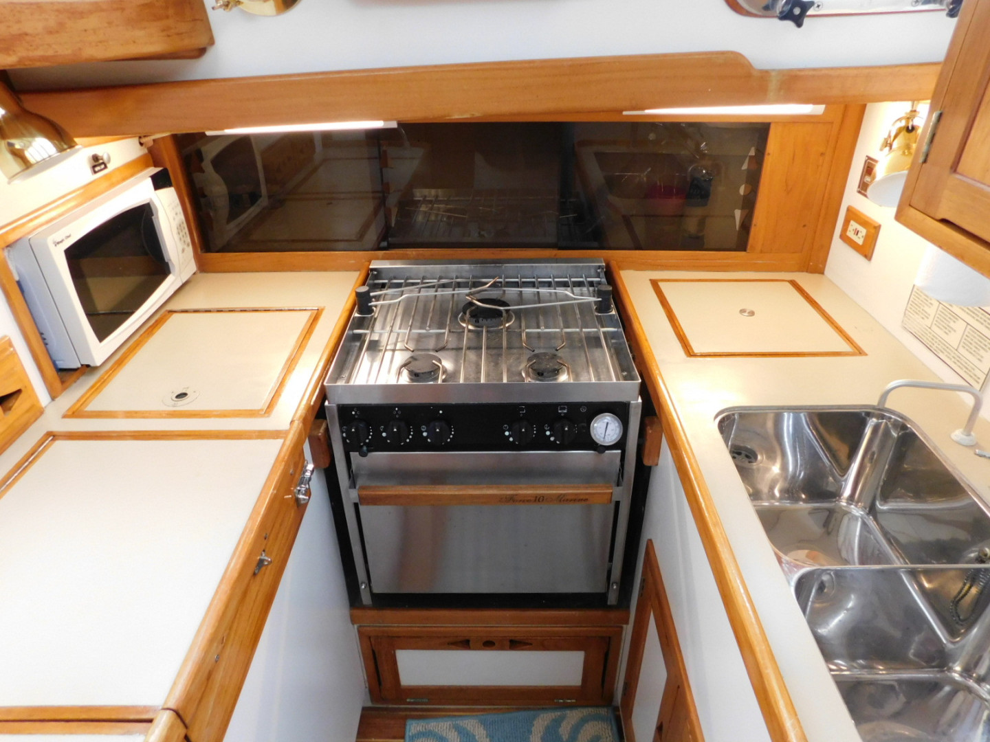 Picure of Sail La Vie