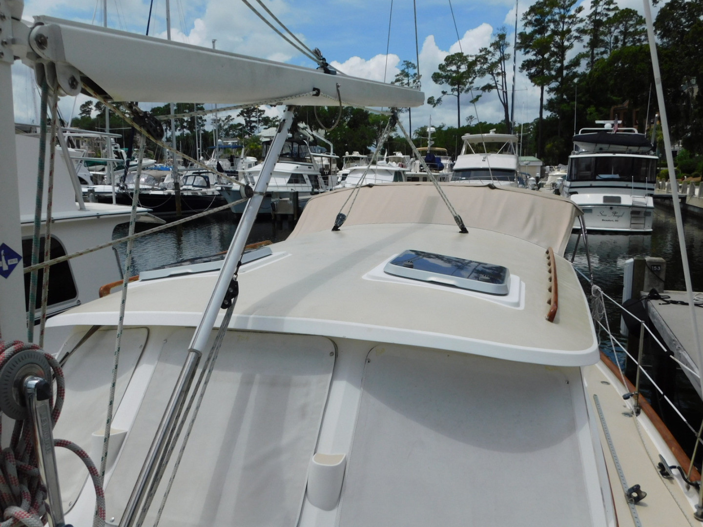 Picure of Sail La Vie