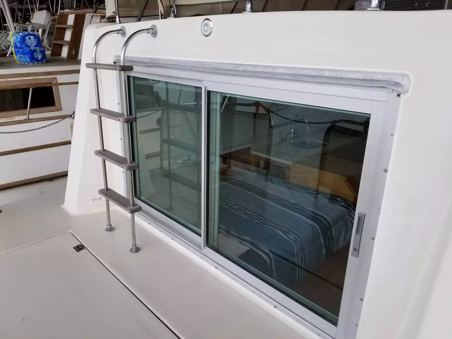 Harbor Master 375 Yacht For Sale